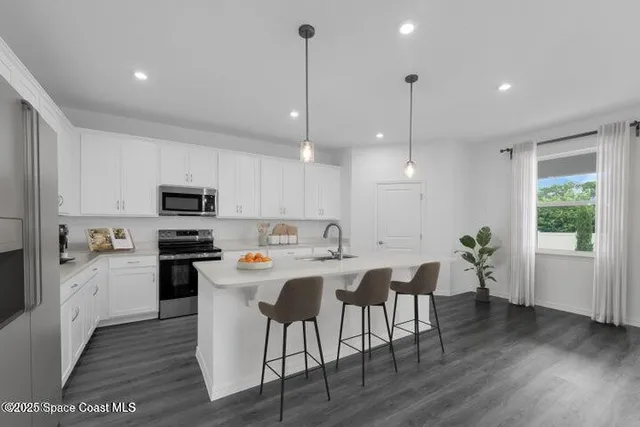 $2,900 | 3450 Viridian Circle, Melbourne, FL 32904