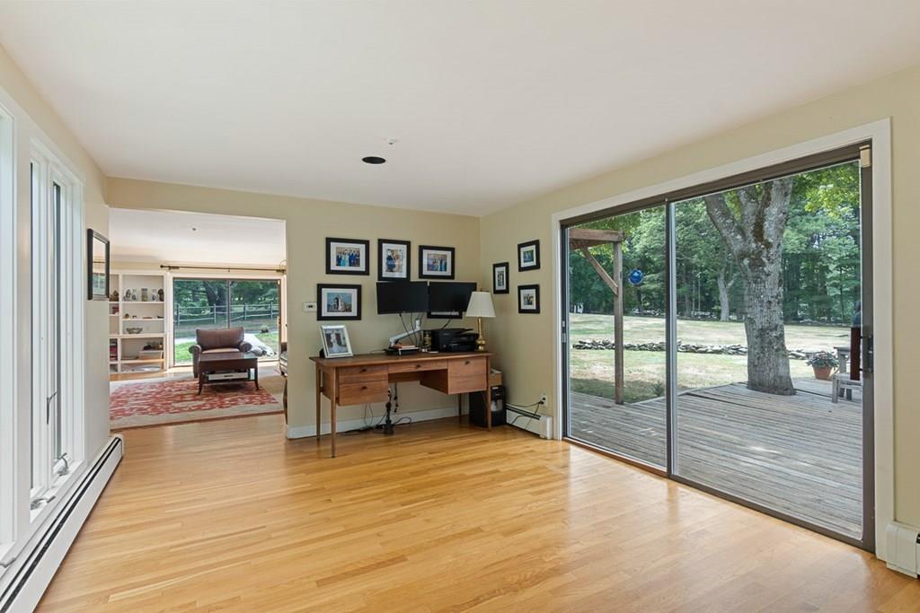 156 Estabrook Road Concord, MA 01742 - Photo 13 of 30