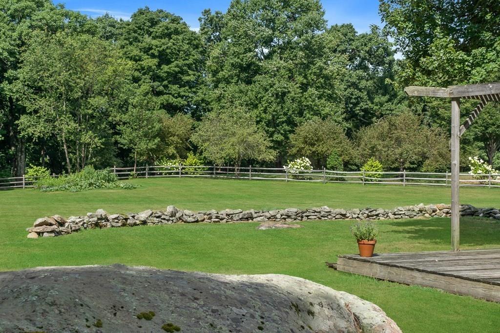 156 Estabrook Road Concord, MA 01742 - Photo 21 of 30