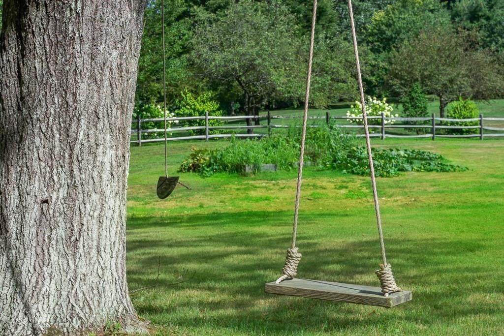 156 Estabrook Road Concord, MA 01742 - Photo 25 of 30