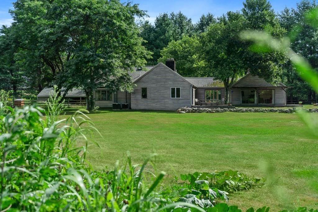 156 Estabrook Road Concord, MA 01742 - Photo 4 of 30