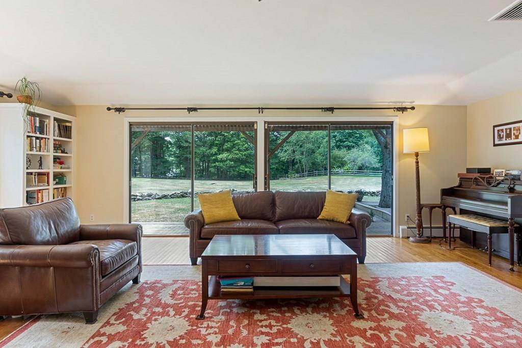 156 Estabrook Road Concord, MA 01742 - Photo 10 of 30