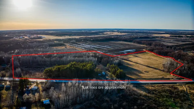 $230,000 | 37325 Highway 169, Aitkin, MN 56431