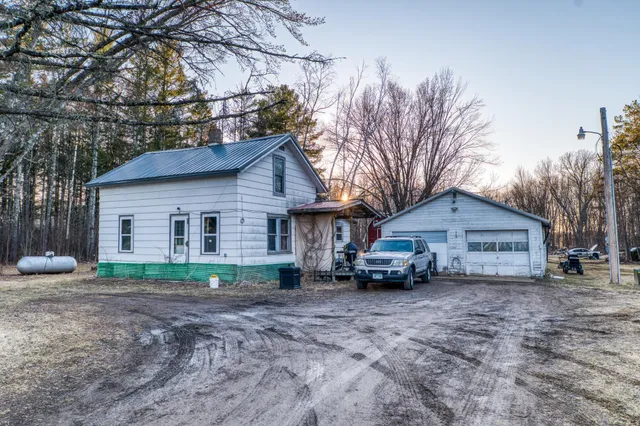 $230,000 | 37325 Highway 169, Aitkin, MN 56431