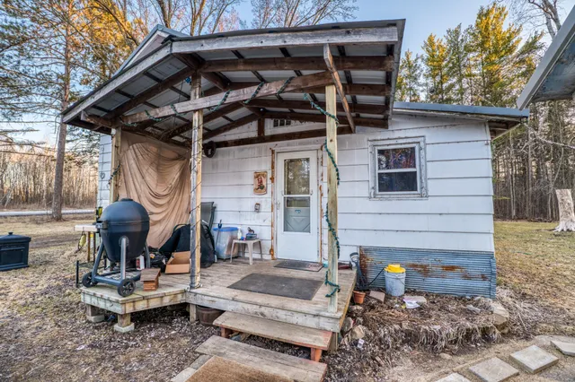 $230,000 | 37325 Highway 169, Aitkin, MN 56431