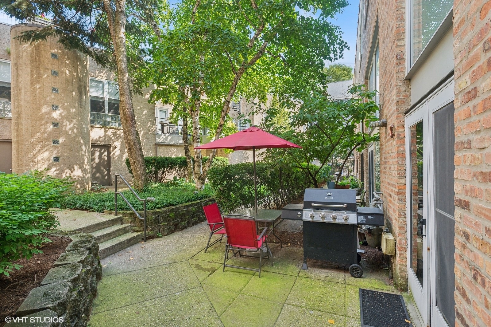 1133 West Cornelia Avenue, Unit C Chicago, IL 60657 - Photo 5 of 22