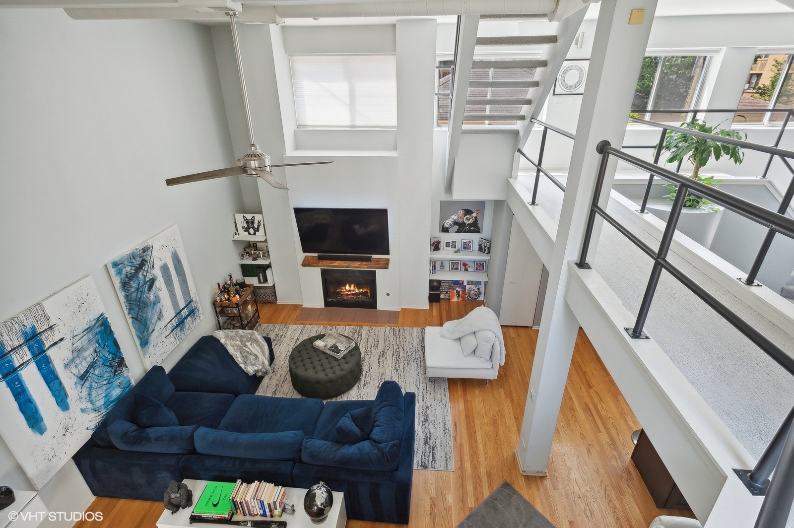 1133 West Cornelia Avenue, Unit C Chicago, IL 60657 - Photo 7 of 22