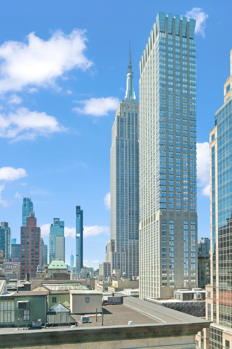 425 5th Avenue, Unit 23D Manhattan, NY 10016 - Photo 3 of 19 Gallery Image 3
