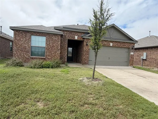 $2,150 | 209 Aceves Court, Celina, TX 75009