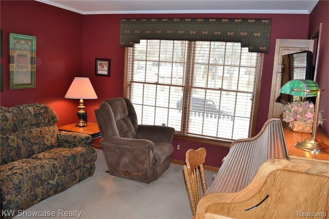 1679 Ridge Road Highland, MI 48356 - Photo 11 of 20 DSC_0019.JPG