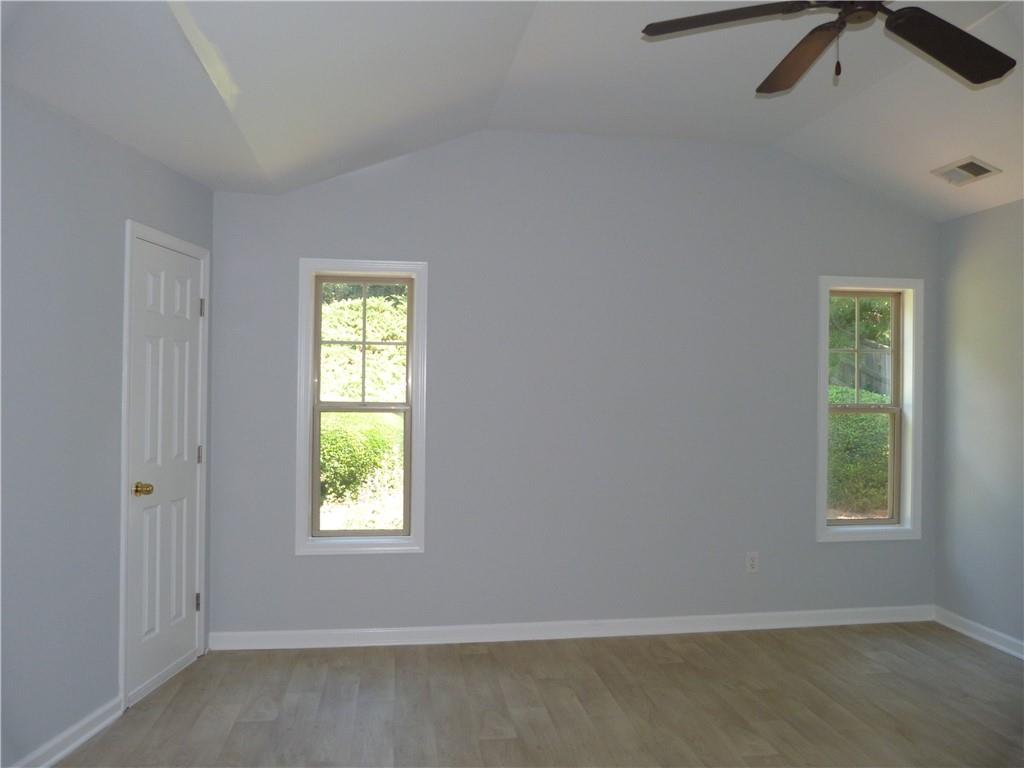 422 Arrowhead Trail Canton, GA 30114 - Photo 27 of 51 a room that has a window in it