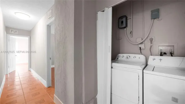 $3,500 | 1124 Northwest 100th Terrace, Unit 2, Miami, FL 33150