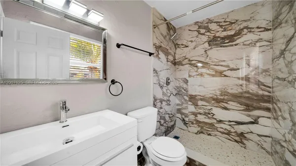 $3,500 | 1124 Northwest 100th Terrace, Unit 2, Miami, FL 33150