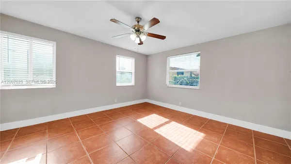 $3,500 | 1124 Northwest 100th Terrace, Unit 2, Miami, FL 33150