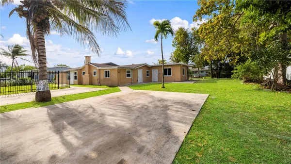 $3,500 | 1124 Northwest 100th Terrace, Unit 2, Miami, FL 33150