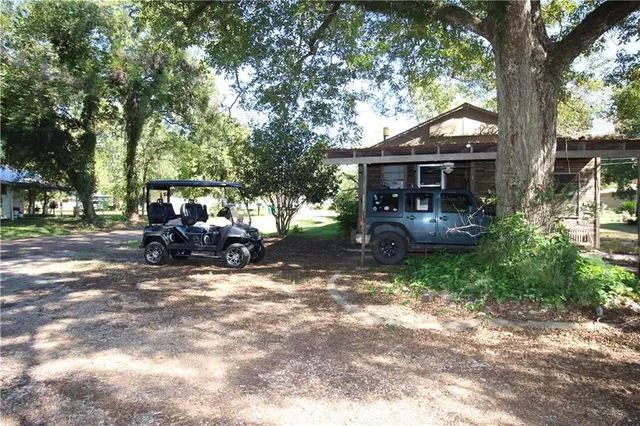 $35,000 | 106 East Commercial Street, Bunkie, LA 71322