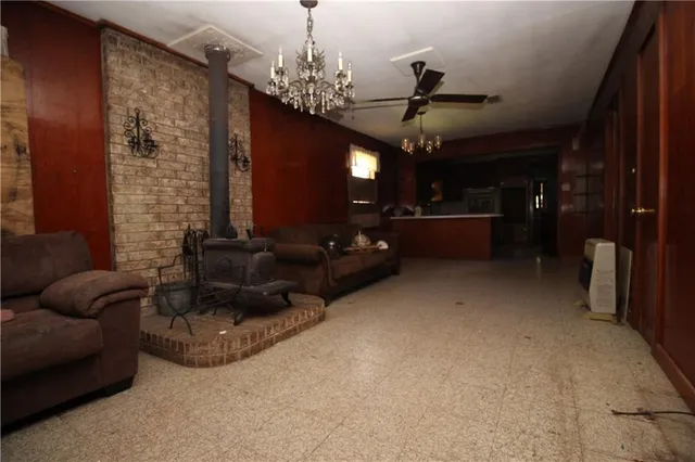 $35,000 | 106 East Commercial Street, Bunkie, LA 71322