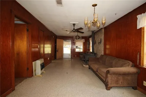 $30,000 | 106 East Commercial Street, Bunkie, LA 71322