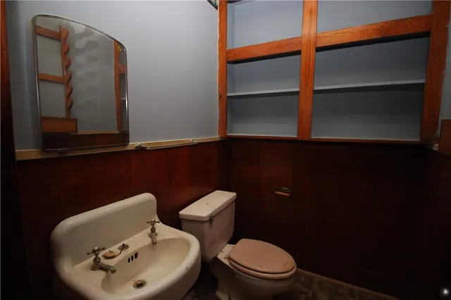 $35,000 | 106 East Commercial Street, Bunkie, LA 71322