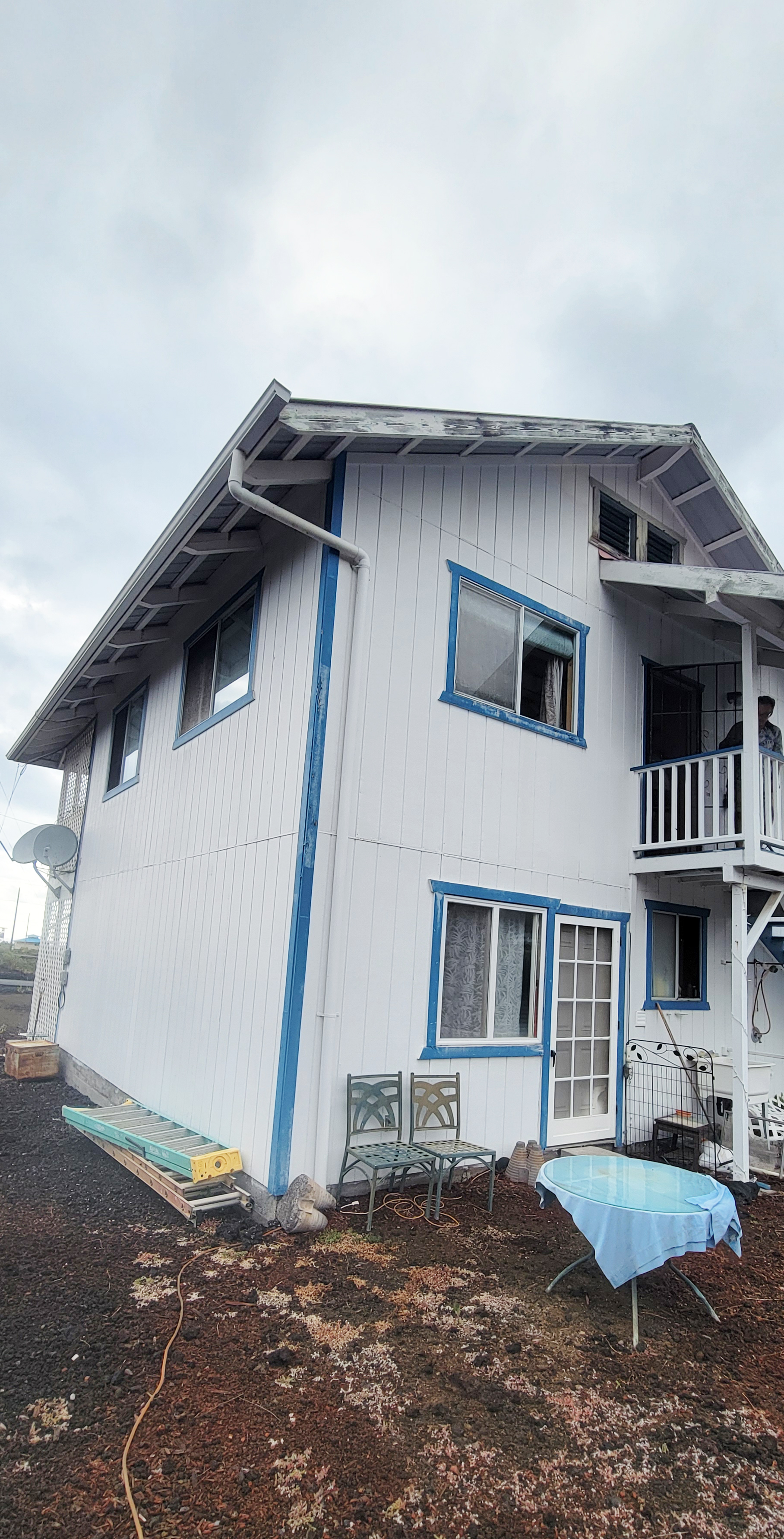 88-1520 Ehiku Avenue Captain Cook, HI 96704 - Photo 21 of 29 a house that has glass windows