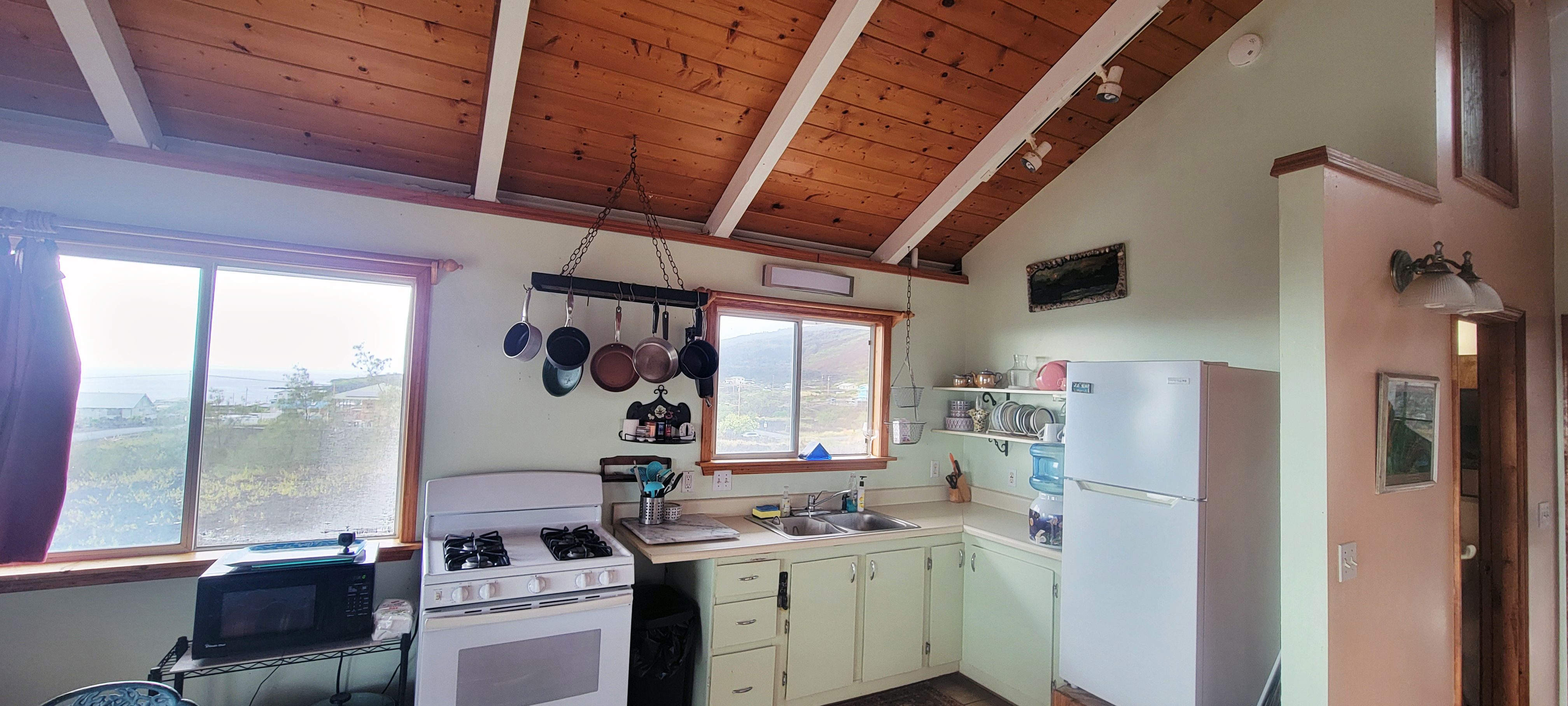 88-1520 Ehiku Avenue Captain Cook, HI 96704 - Photo 7 of 29 a room with storage and utility