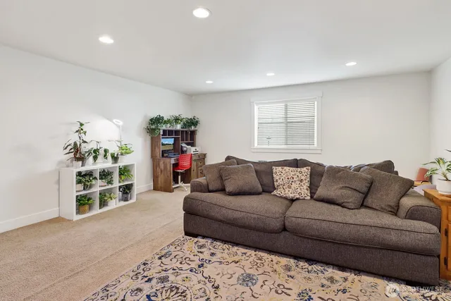 $729,000 | 2021 Brome Street, Lynden, WA 98264