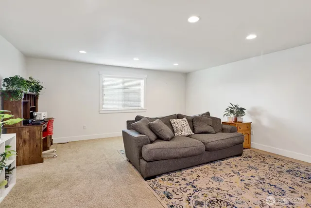 $729,000 | 2021 Brome Street, Lynden, WA 98264