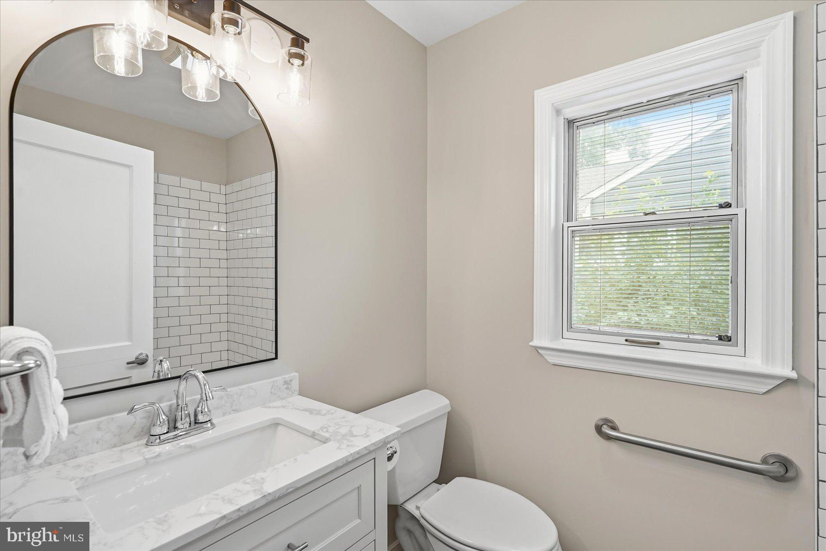 210 Mountain Road Linthicum Heights, MD 21090 - Photo 30 of 42 Gallery Image 30