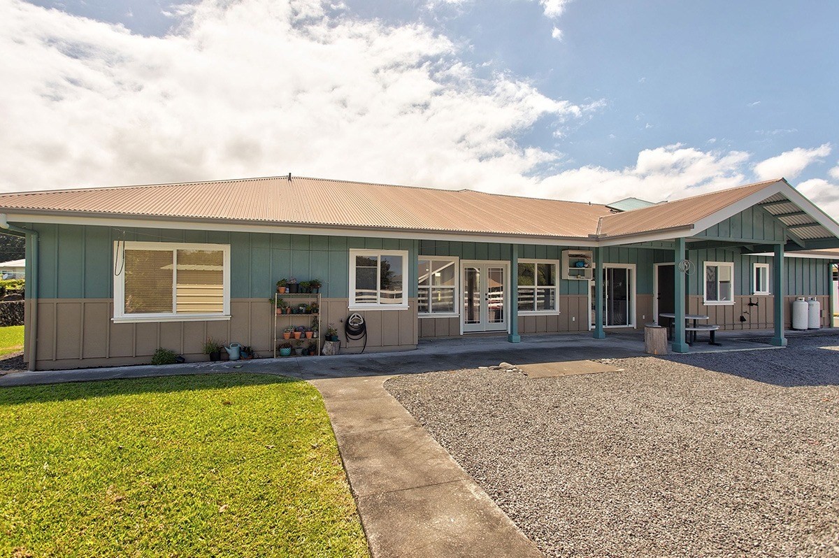 665 Malae Place Hilo, HI 96720 - Photo 2 of 27