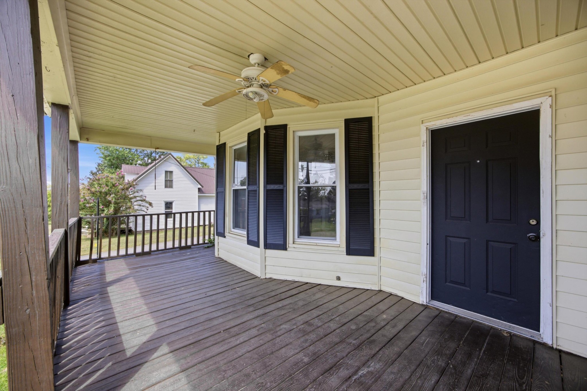 301 Bennett Street Decherd, TN 37324 - Photo 4 of 33 Gallery Image 4