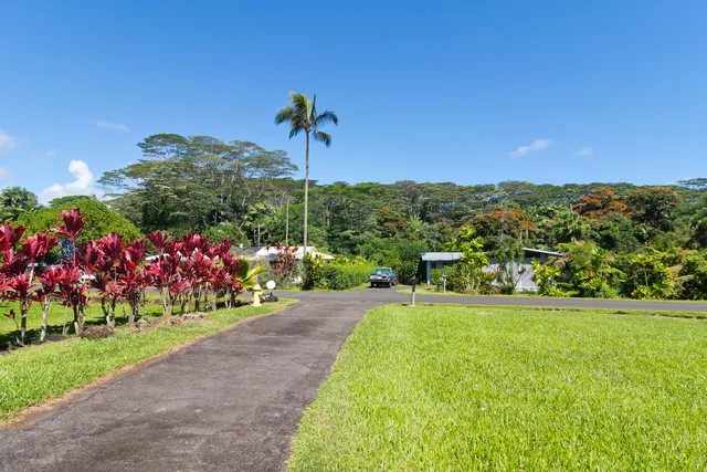 $1,050,000 | 1695 Wailuku Drive, Hilo, HI 96720