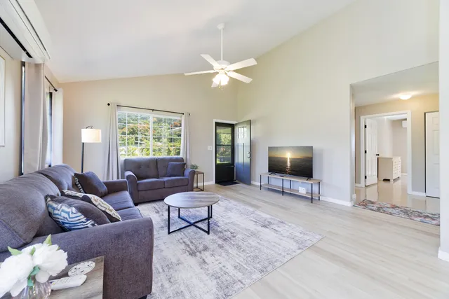 $1,050,000 | 1695 Wailuku Drive, Hilo, HI 96720