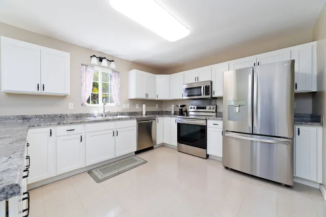 $1,050,000 | 1695 Wailuku Drive, Hilo, HI 96720