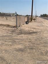 4876 La Riqueza Road, Unit LA RIQUEZA Fort Mohave, AZ 86426 - Photo 3 of 11 Yard