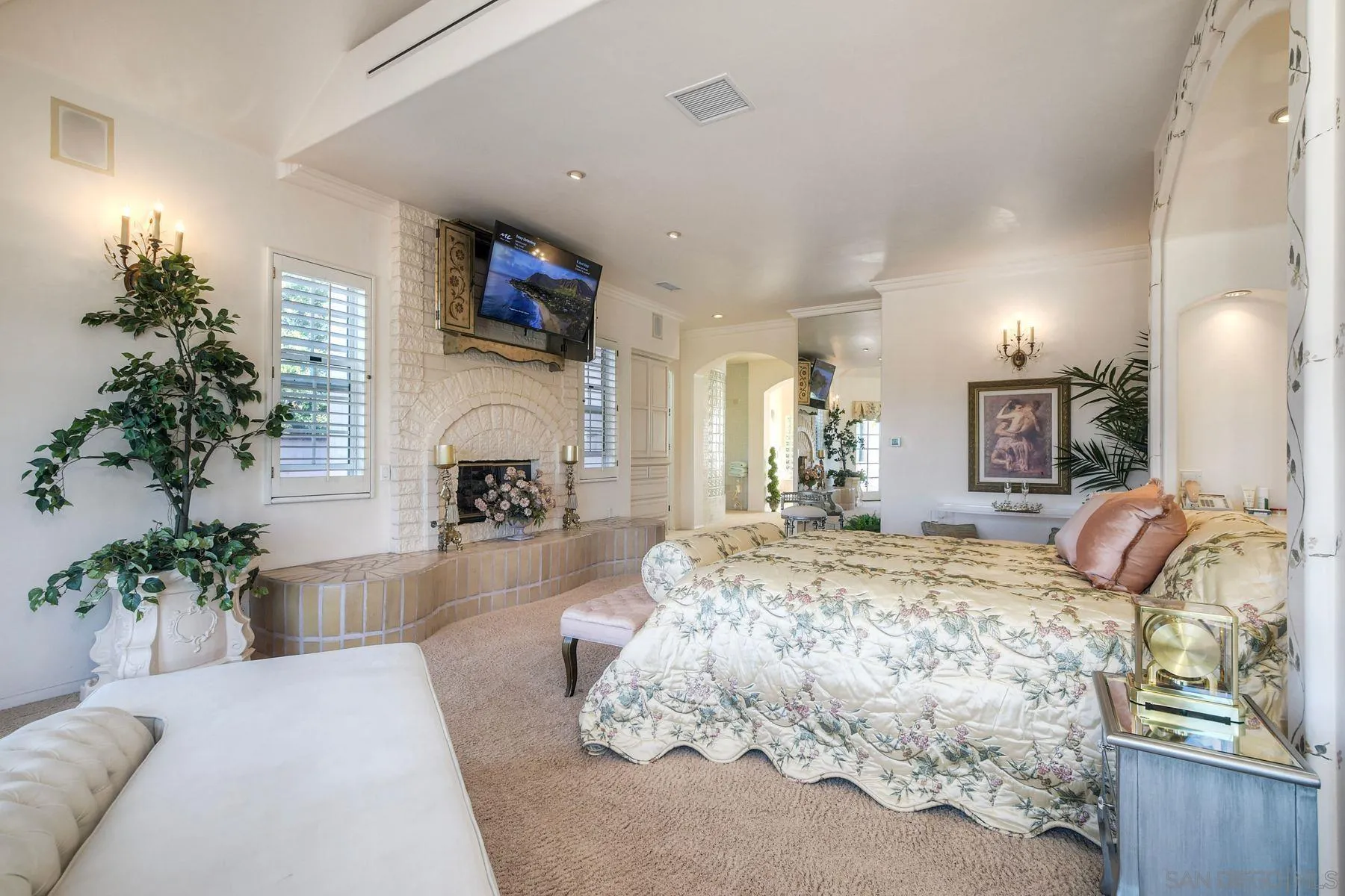 13455 Old Winery Road Poway, CA 92064 - Photo 14 of 46 Primary Bedroom