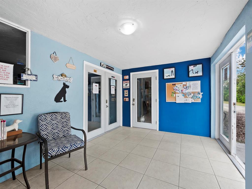 5645 Churchill Downs Road Sarasota, FL 34241 - Photo 34 of 41 a view of a livingroom with furniture and window