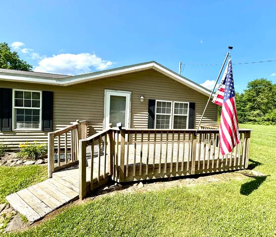 $294,000 | 16930 16C Road, Culver, IN 46511