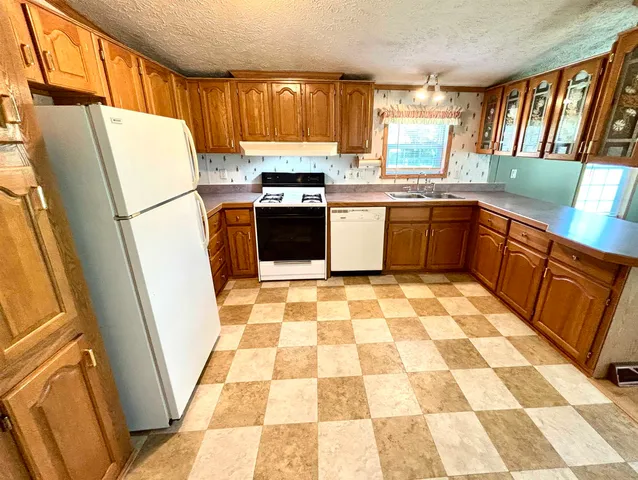 $294,000 | 16930 16C Road, Culver, IN 46511