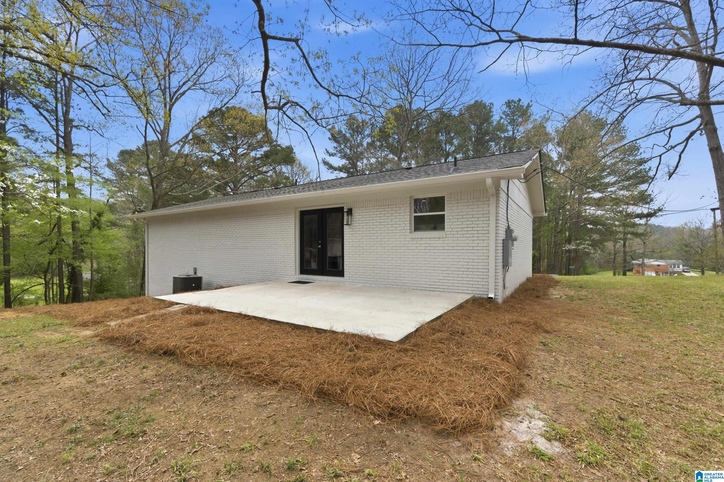 5676 Rex Lake Circle Leeds, AL 35094 - Photo 37 of 47