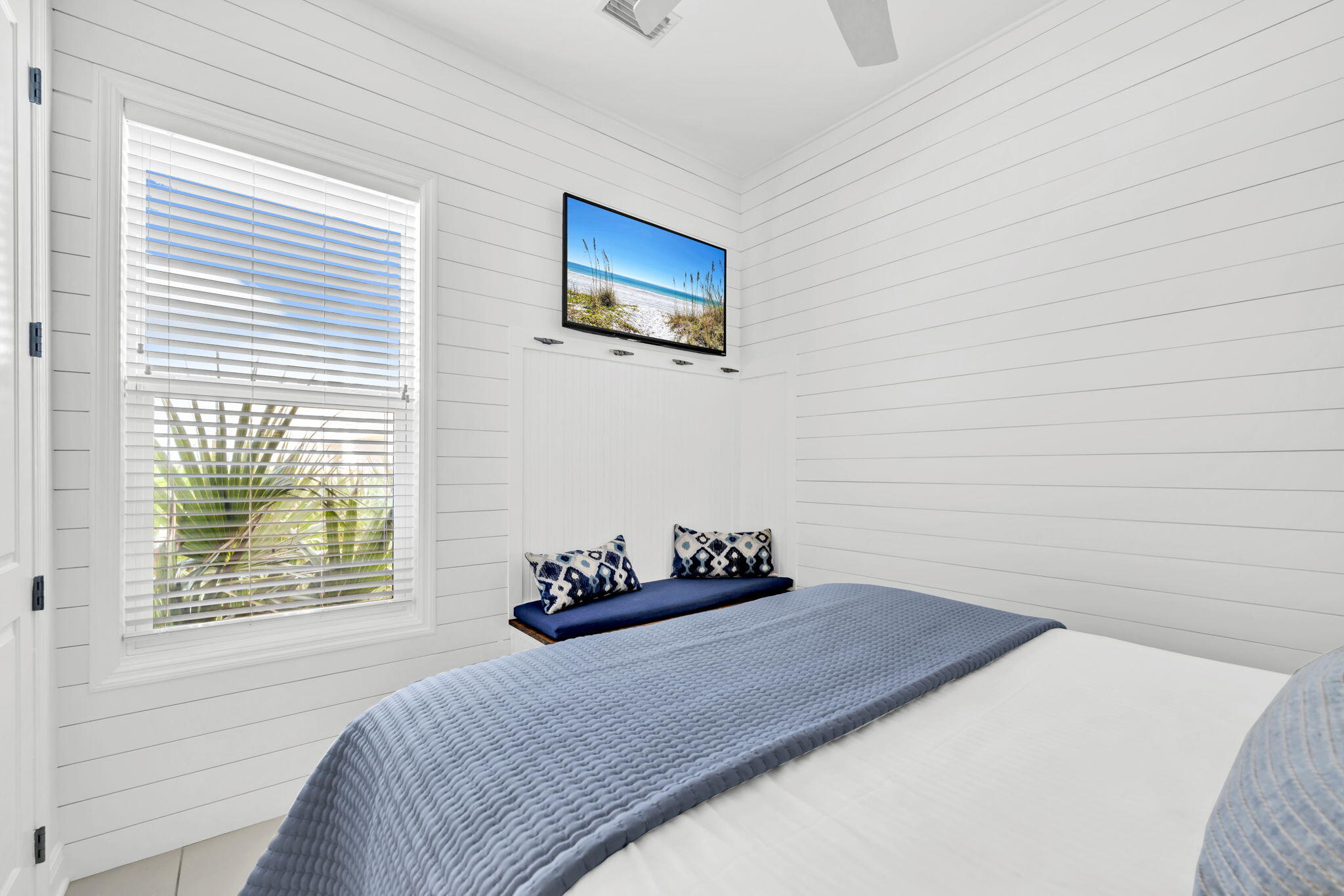 613 Eastern Lake Road, Unit 3 Santa Rosa Beach, FL 32459 - Photo 20 of 38 a bedroom with a bed and a window