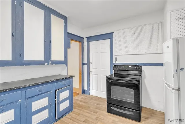 $2,100 | 228 Highgate Avenue, Buffalo, NY 14215