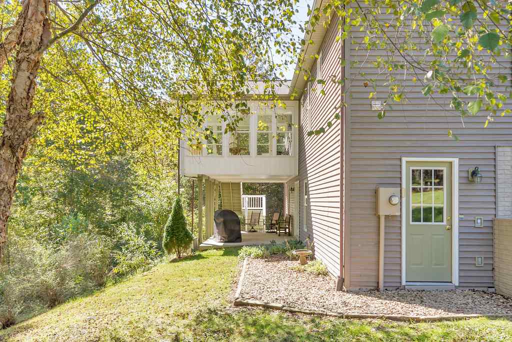1452 Courthouse Road Palmyra, VA 22963 - Photo 12 of 44 front view of a house with a yard