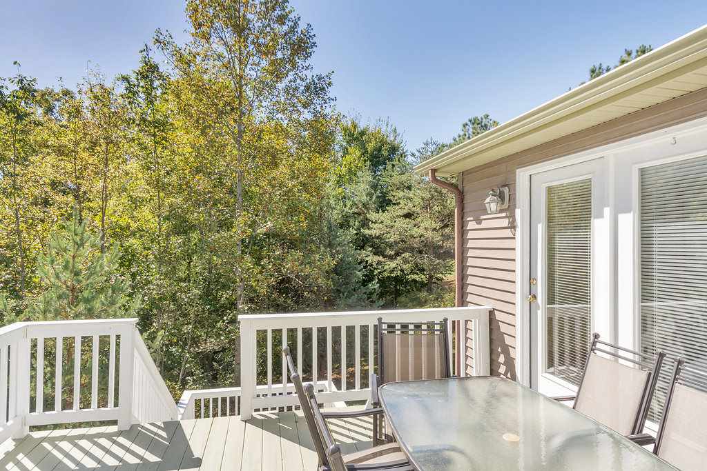 1452 Courthouse Road Palmyra, VA 22963 - Photo 13 of 44 a view of a deck