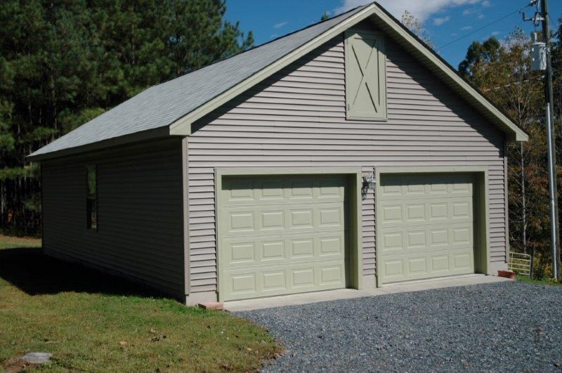 1452 Courthouse Road Palmyra, VA 22963 - Photo 4 of 44 a front view of a house