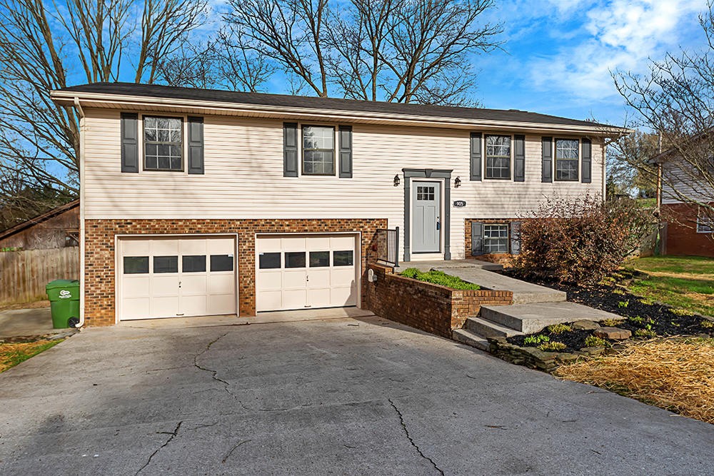 905 Radnor Road Maryville, TN 37804 - Photo 3 of 21 Gallery Image 3