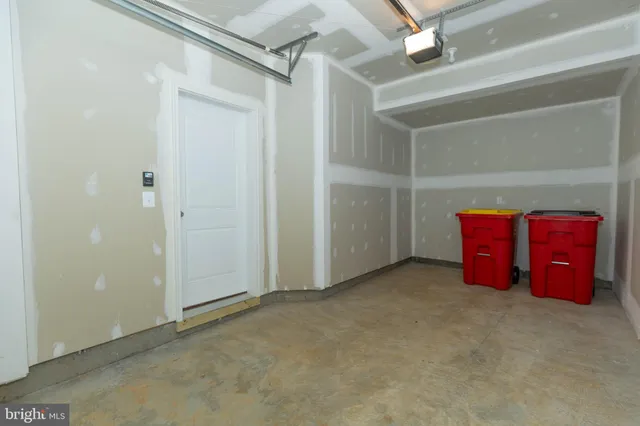 $2,300 | 767 Lord Fairfax Street, Charles Town, WV 25414