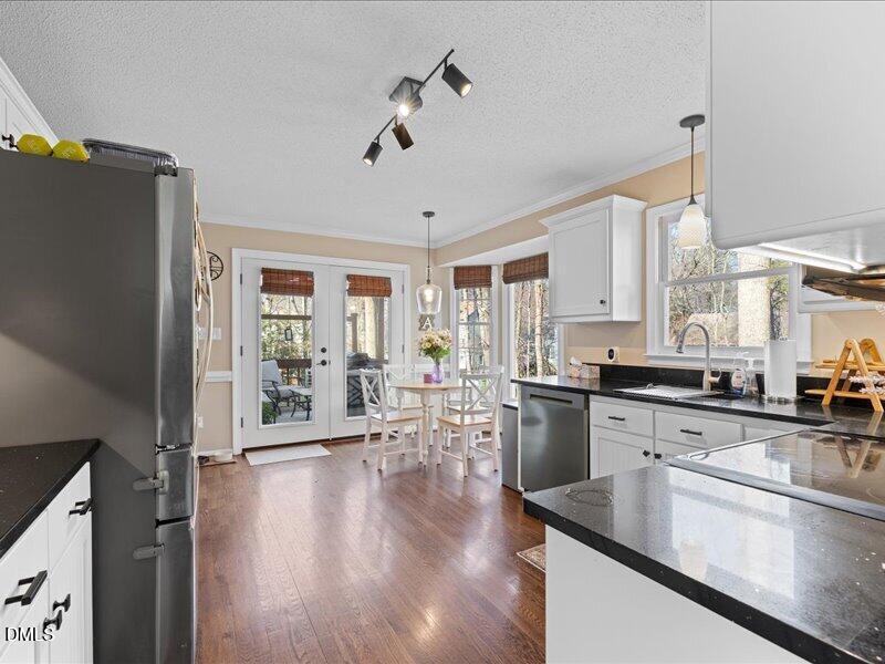 8625 Vanburgh Court Raleigh, NC 27615 - Photo 22 of 42 21-8625 Vanburgh Ct_3333