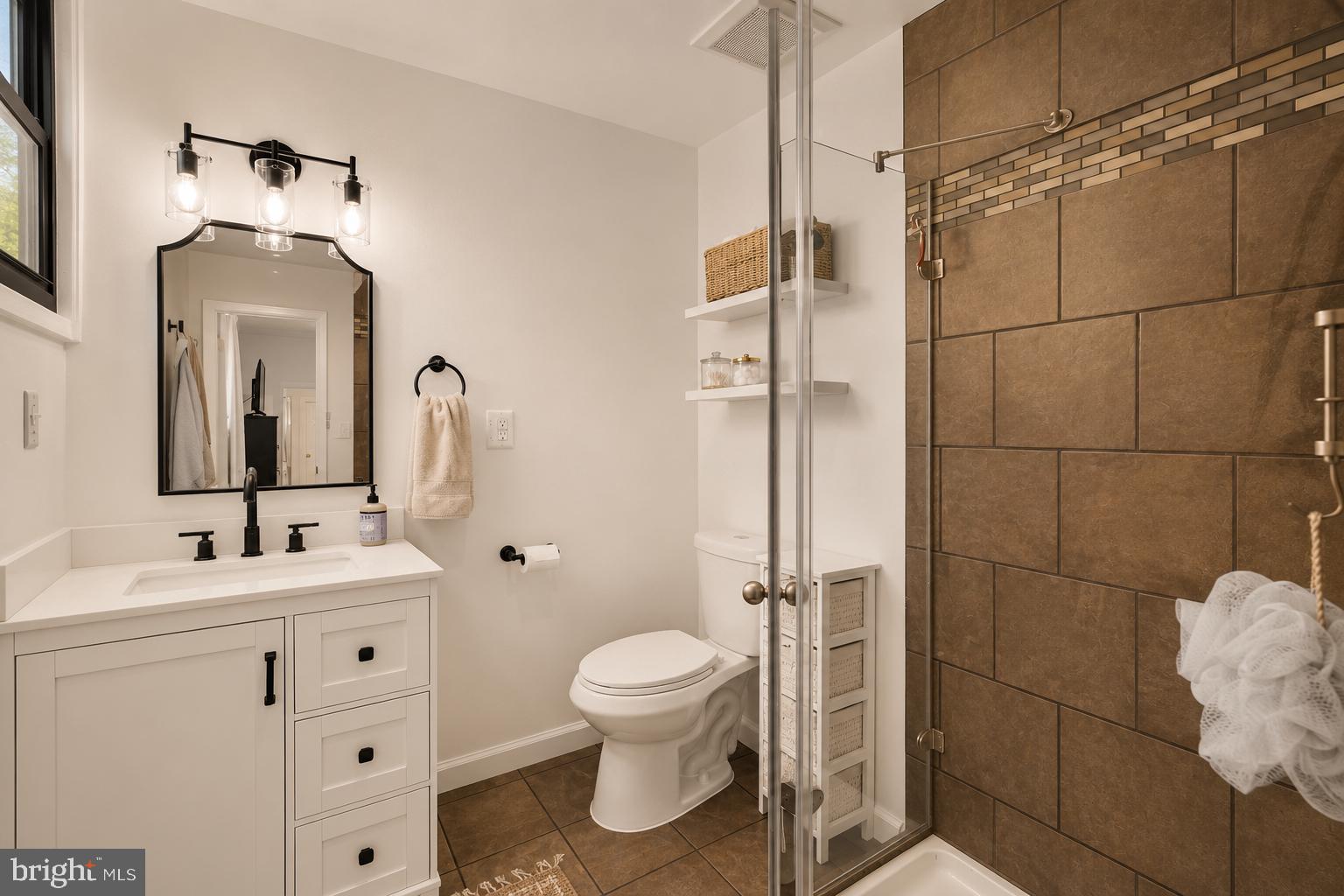 11170 Forest Edge Drive Reston, VA 20190 - Photo 17 of 40