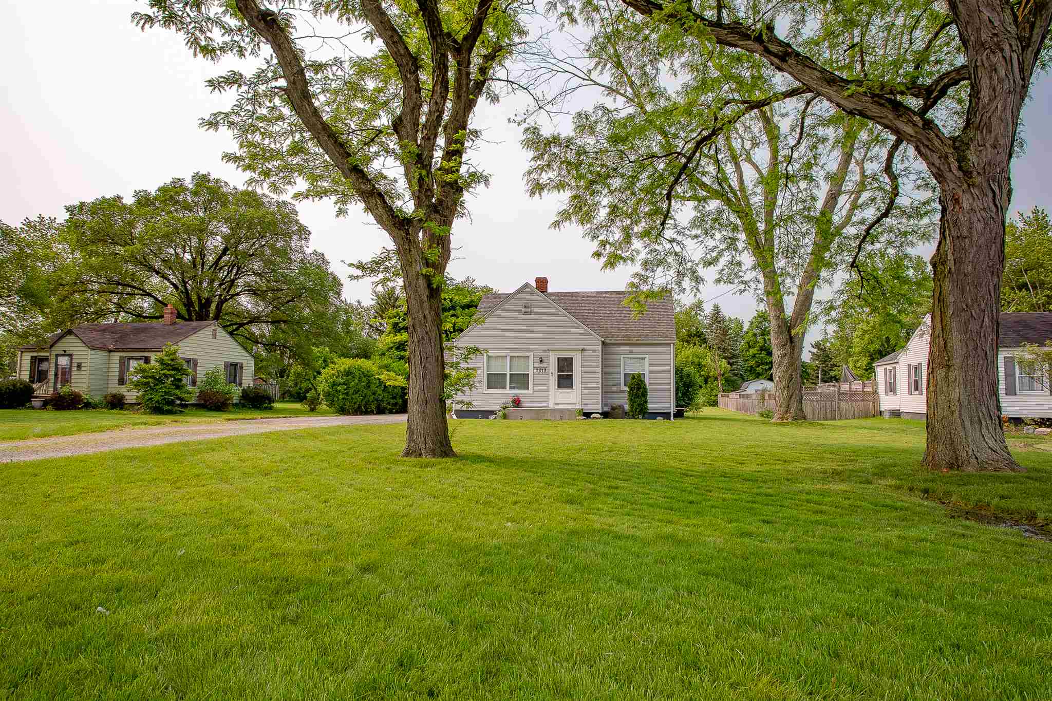 2019 West Wallen Road Fort Wayne, IN 46818 - Photo 22 of 23 Gallery Image 22