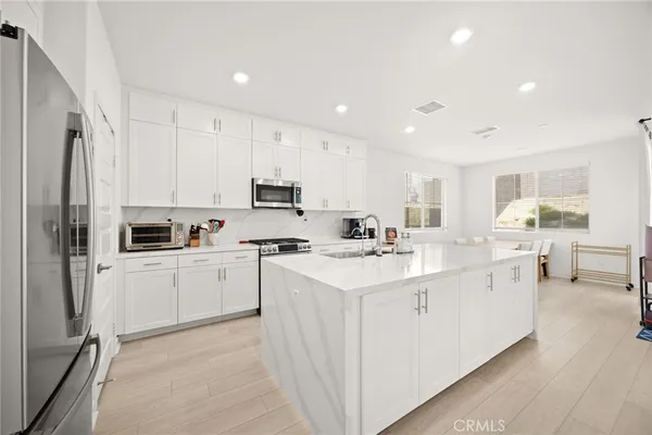 $1,410,999 | 721 Crested Lark, Rancho Mission Viejo, CA 92694